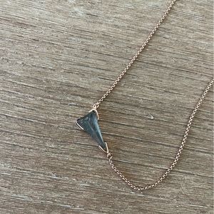 Kendra Scott necklace